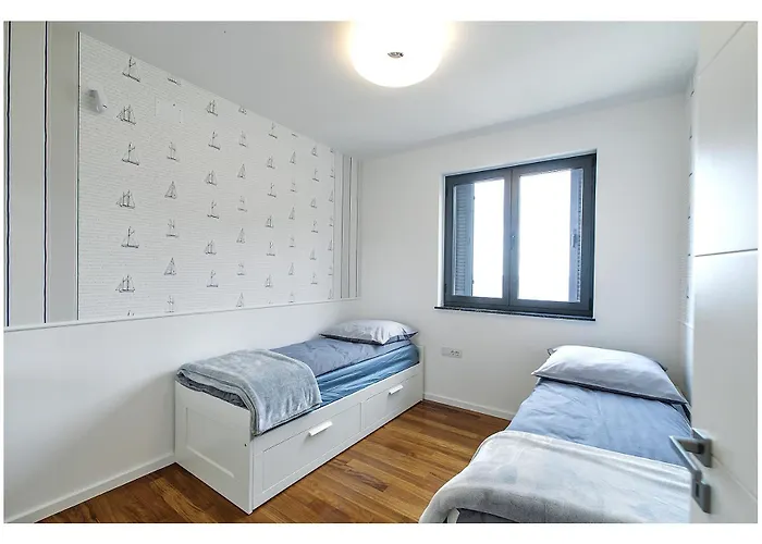 Aqua Apartamento Sukošan